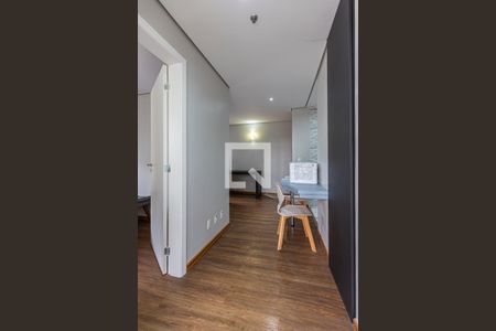 Corredor de apartamento à venda com 1 quarto, 41m² em Centro, Santo André