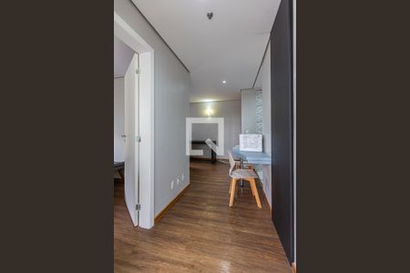 Corredor de apartamento para alugar com 1 quarto, 41m² em Centro, Santo André