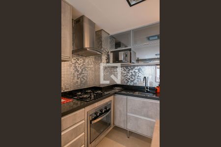 Sala/Cozinha de kitnet/studio à venda com 1 quarto, 35m² em Cambuci, São Paulo