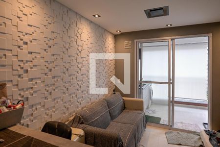 Sala/Cozinha de kitnet/studio à venda com 1 quarto, 35m² em Cambuci, São Paulo