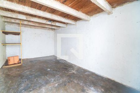 Casa para alugar com 50m², 1 quarto e sem vagaPorão