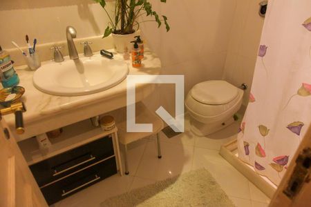 Apartamento à venda com 500m², 3 quartos e 2 vagas Apartamento à venda com 500m², 3 quartos e 2 vagasBanheiro