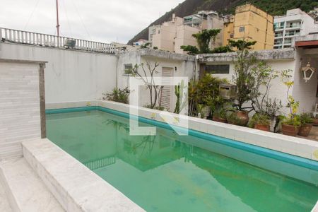 Apartamento à venda com 500m², 3 quartos e 2 vagas Apartamento à venda com 500m², 3 quartos e 2 vagasQuintal