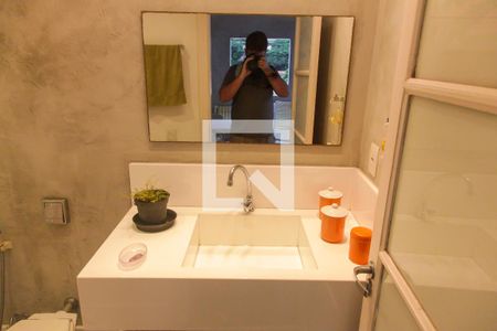 Apartamento à venda com 500m², 3 quartos e 2 vagas Apartamento à venda com 500m², 3 quartos e 2 vagasBanheiro