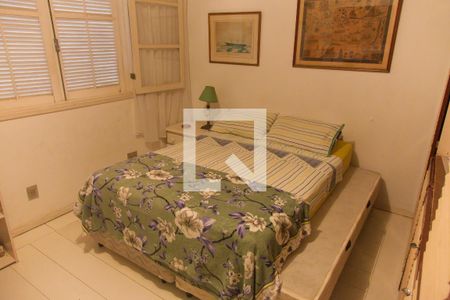 Apartamento à venda com 500m², 3 quartos e 2 vagas Apartamento à venda com 500m², 3 quartos e 2 vagasQuarto