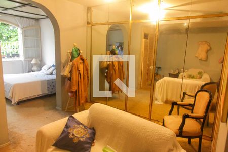 Apartamento à venda com 500m², 3 quartos e 2 vagas Apartamento à venda com 500m², 3 quartos e 2 vagasQuarto