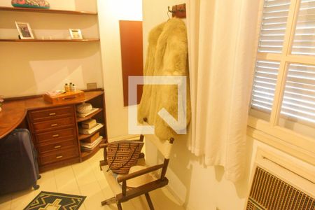 Apartamento à venda com 500m², 3 quartos e 2 vagas Apartamento à venda com 500m², 3 quartos e 2 vagasQuarto