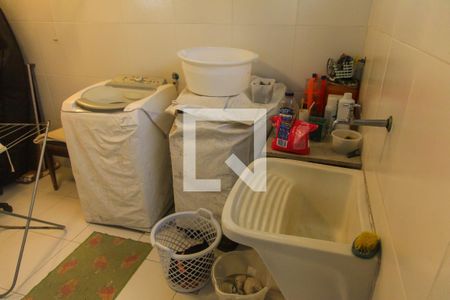 Apartamento à venda com 500m², 3 quartos e 2 vagas Apartamento à venda com 500m², 3 quartos e 2 vagasÁrea de Serviço