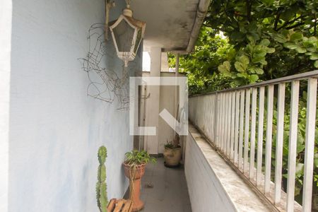 Apartamento à venda com 500m², 3 quartos e 2 vagas Apartamento à venda com 500m², 3 quartos e 2 vagasQuintal