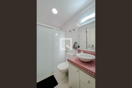 Apartamento à venda com 133m², 3 quartos e 2 vagasBanheiro da Suíte 2