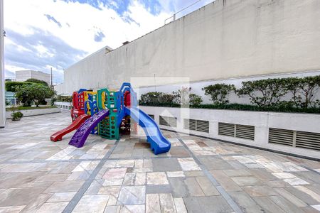 Apartamento à venda com 133m², 3 quartos e 2 vagasÁrea comum - Playground