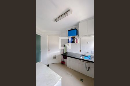 Apartamento à venda com 133m², 3 quartos e 2 vagasLavanderia