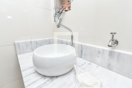 Apartamento para alugar com 68m², 2 quartos e sem vagaBanheiro