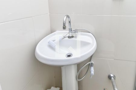 Apartamento para alugar com 68m², 2 quartos e sem vagaBanheiro