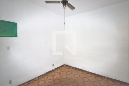 Suíte 1 de casa para alugar com 2 quartos, 70m² em Ze Garoto, São Gonçalo