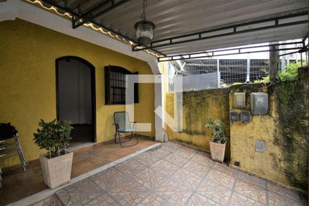 Casa para alugar com 70m², 2 quartos e 1 vagaVaranda