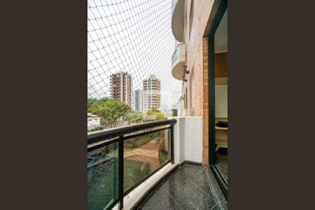 Apartamento à venda com 74m², 2 quartos e 2 vagasVaranda