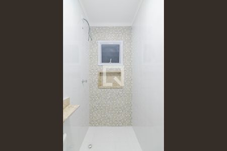 Banheiro da Suite de apartamento à venda com 3 quartos, 70m² em Utinga, Santo André