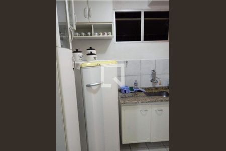 Apartamento à venda com 84m², 3 quartos e 1 vaga Apartamento à venda com 84m², 3 quartos e 1 vagaCozinha