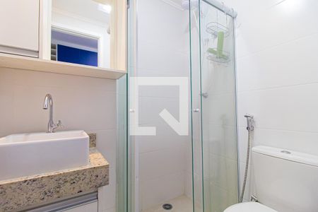 Banheiro de kitnet/studio para alugar com 1 quarto, 17m² em Bela Vista, São Paulo