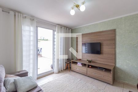 Sala de casa à venda com 3 quartos, 110m² em Jardim das Flores, Osasco