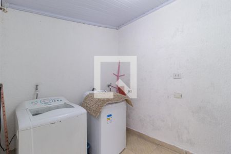 Área de serviço de casa à venda com 3 quartos, 110m² em Jardim das Flores, Osasco