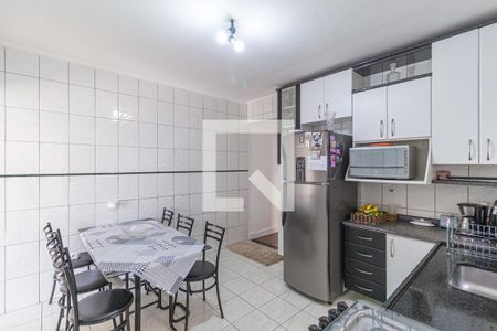 Casa à venda com 110m², 3 quartos e 2 vagas Casa à venda com 110m², 3 quartos e 2 vagasCozinha