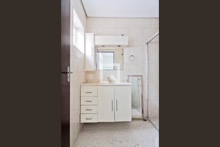 Casa à venda com 225m², 3 quartos e 3 vagas Casa à venda com 225m², 3 quartos e 3 vagasBanheiro da Suíte