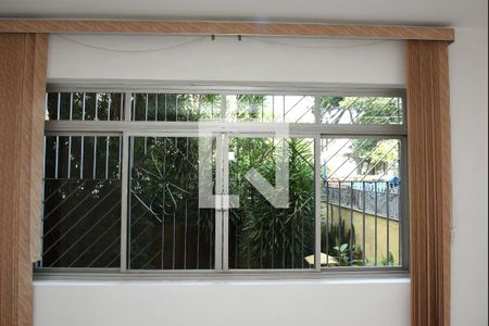 Vista da Sala de casa para alugar com 6 quartos, 300m² em Cupecê, São Paulo