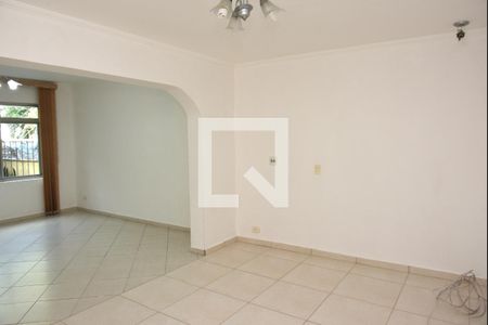 Sala dois ambientes de casa para alugar com 6 quartos, 300m² em Cupecê, São Paulo