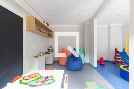 Apartamento à venda com 32m², 2 quartos e sem vaga Apartamento à venda com 32m², 2 quartos e sem vagaBrinquedoteca