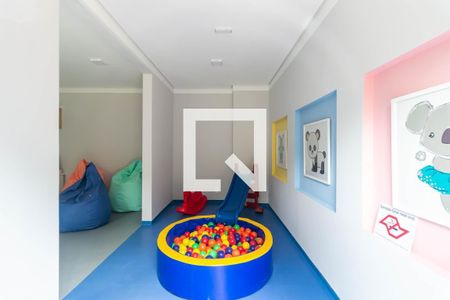 Apartamento à venda com 32m², 2 quartos e sem vaga Apartamento à venda com 32m², 2 quartos e sem vagaBrinquedoteca