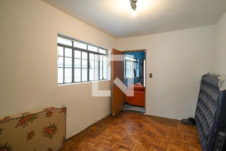 Casa à venda com 118m², 2 quartos e 1 vaga Casa à venda com 118m², 2 quartos e 1 vagaSala de TV