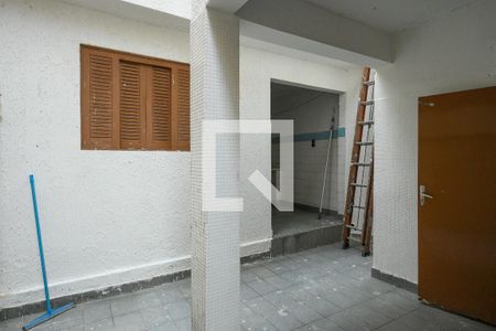 Casa à venda com 118m², 2 quartos e 1 vaga Casa à venda com 118m², 2 quartos e 1 vagaQuintal
