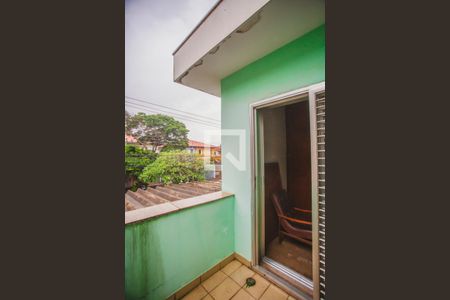 Casa à venda com 318m², 4 quartos e 4 vagasVaranda