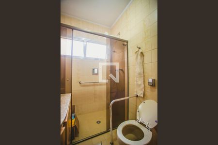 Casa à venda com 318m², 4 quartos e 4 vagasCloset