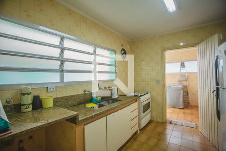 Casa à venda com 318m², 4 quartos e 4 vagasCozinha