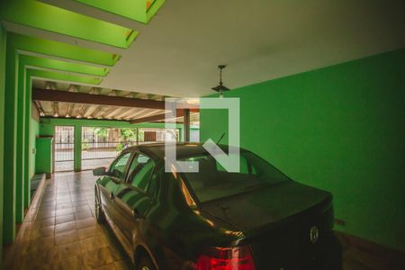 Casa à venda com 318m², 4 quartos e 4 vagasGaragem