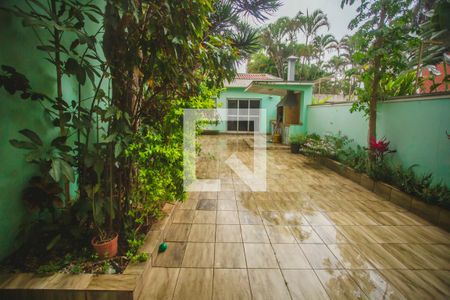 Casa à venda com 318m², 4 quartos e 4 vagasVista