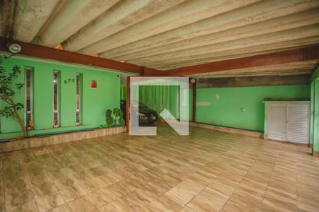 Casa à venda com 318m², 4 quartos e 4 vagasGaragem