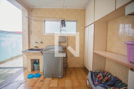 Casa à venda com 318m², 4 quartos e 4 vagasÀrea de Serviço