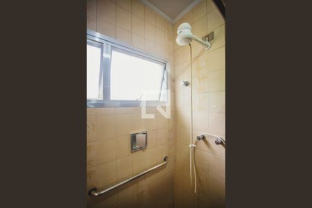 Casa à venda com 318m², 4 quartos e 4 vagasCloset