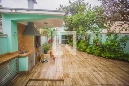 Casa à venda com 318m², 4 quartos e 4 vagasVista