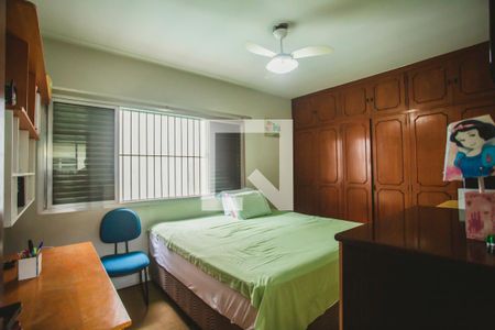 Casa à venda com 318m², 4 quartos e 4 vagasQuarto 3