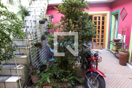 Casa para alugar com 230m², 4 quartos e 1 vagaJardim Quintal