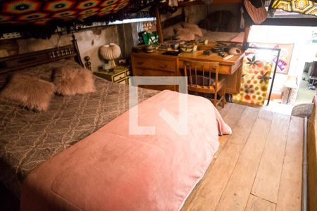 Casa para alugar com 230m², 4 quartos e 1 vagaQuarto Mezanino