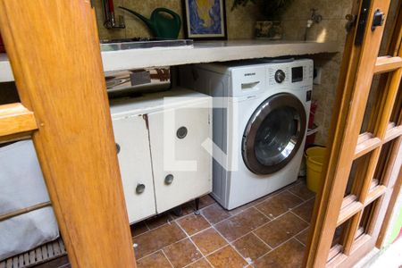 Casa para alugar com 230m², 4 quartos e 1 vagaLavanderia