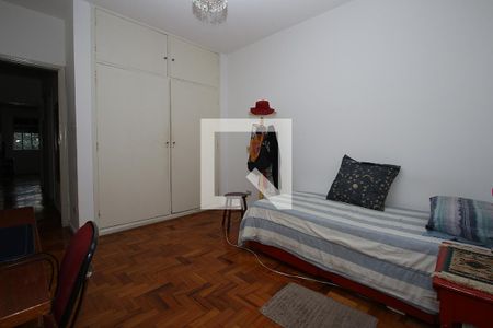 Quarto 1 de apartamento para alugar com 3 quartos, 135m² em Pinheiros, São Paulo