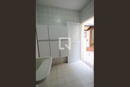 Casa à venda com 380m², 5 quartos e 8 vagasÁrea de Serviço