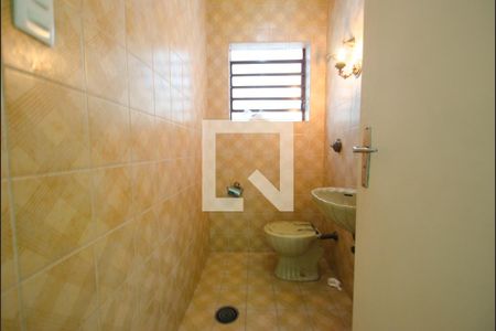 Lavabo de casa para alugar com 5 quartos, 380m² em Jardim Nossa Senhora Aparecida, São Paulo